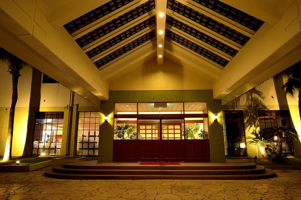 Exes Ishigaki Hotel Ishigaki  Exterior photo