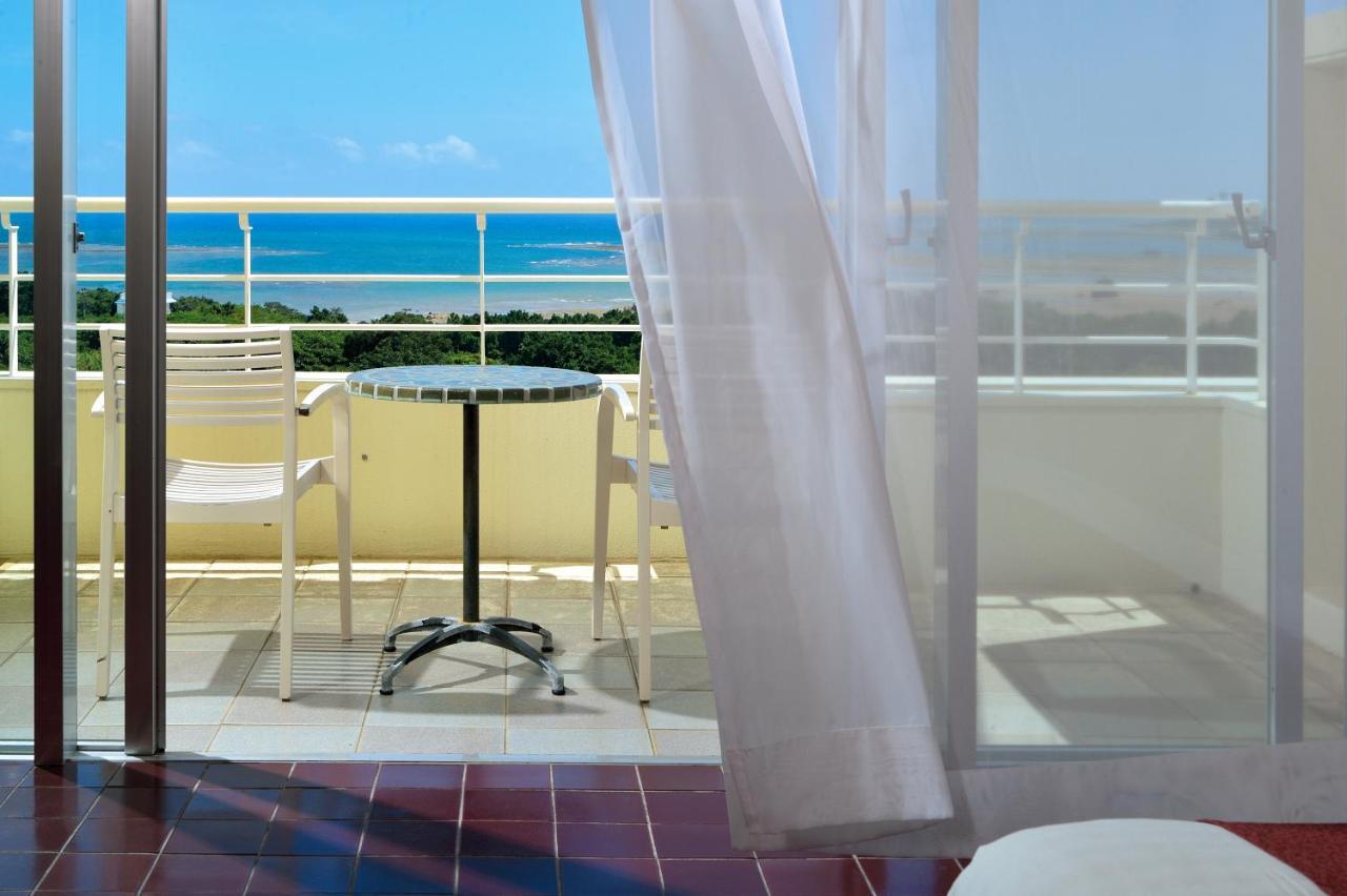 Exes Ishigaki Hotel Ishigaki  Exterior photo
